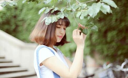 1988年是平年还是闰年 1988年发生过啥子大事 1988是平年还是闰年